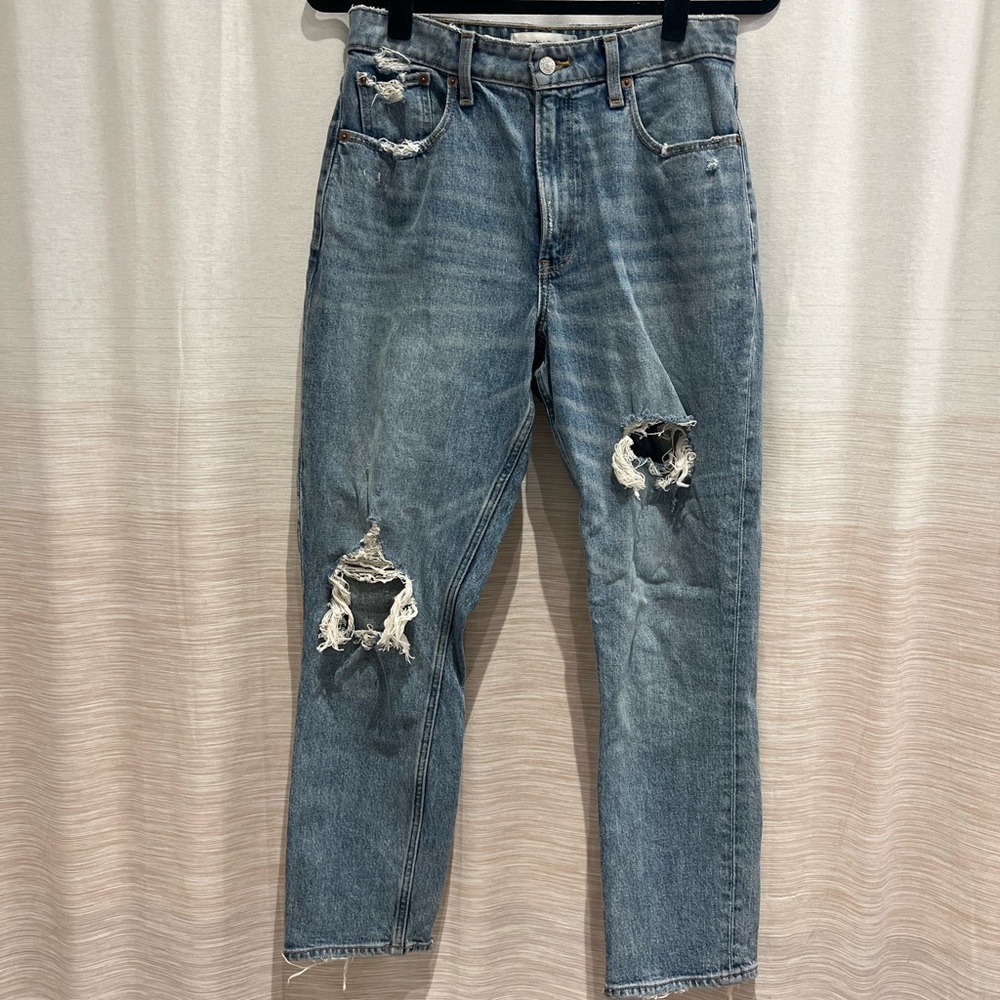 Abercrombie & Fitch Curve Love High Rise Mom Jean